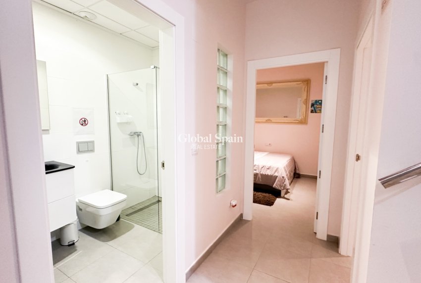 Revente - VILLA -
TORREVIEJA - Costa Blanca