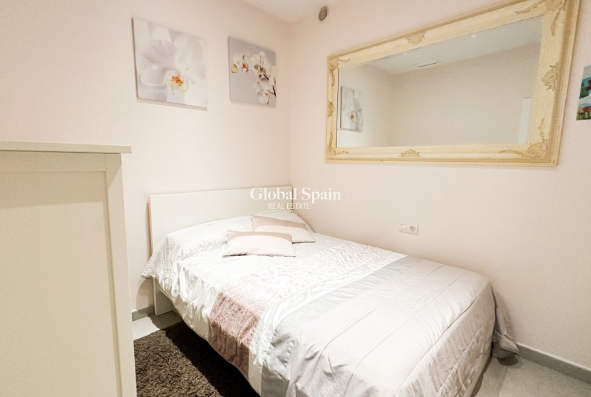 Revente - VILLA -
TORREVIEJA - Costa Blanca