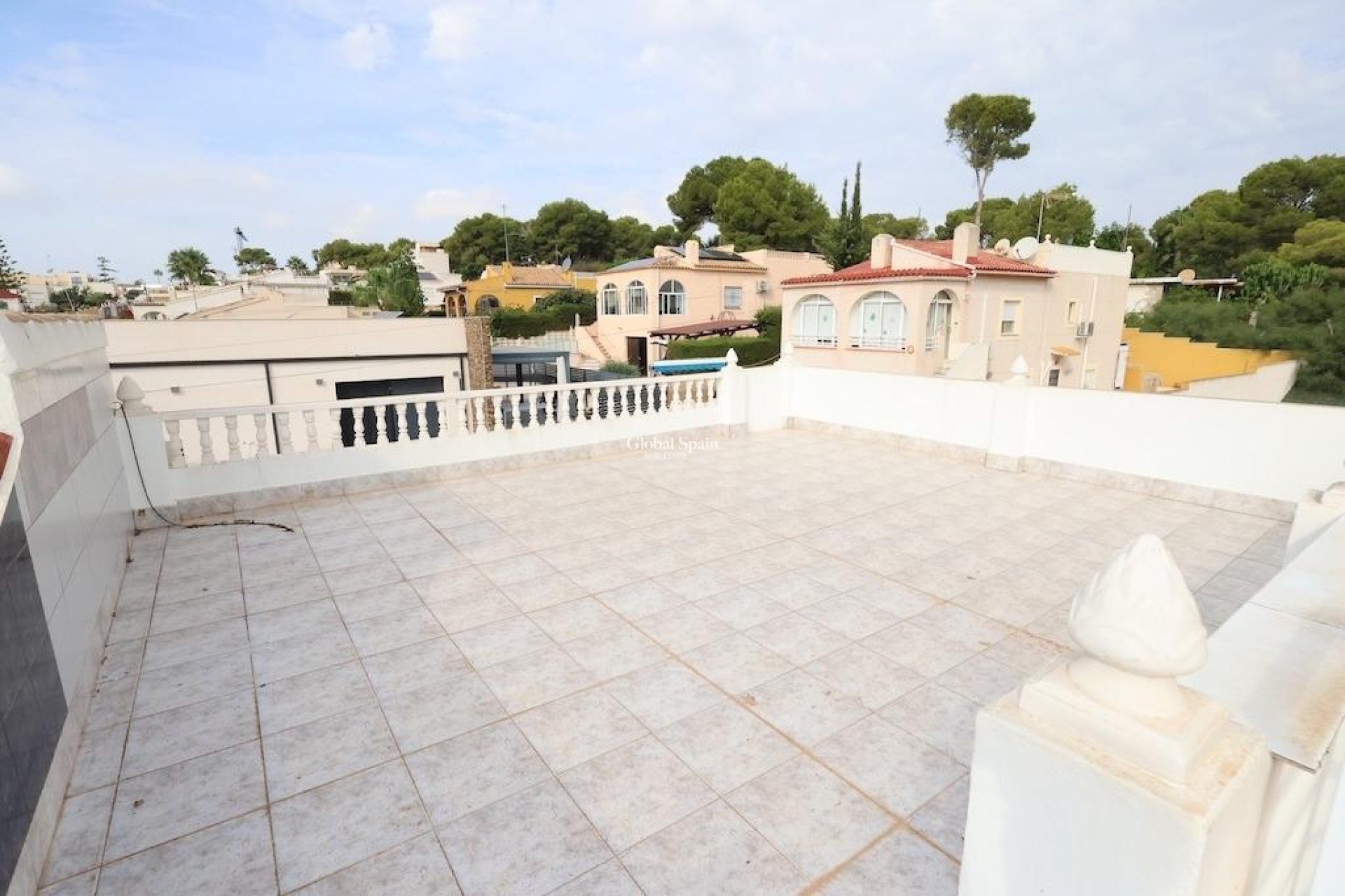 Revente - VILLA -
TORREVIEJA - Costa Blanca