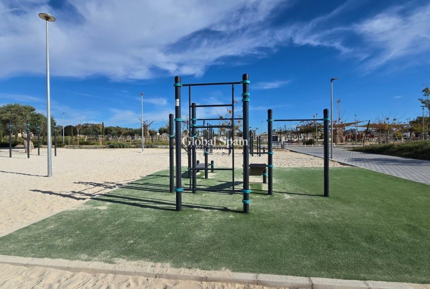 Revente - VILLA -
TORREVIEJA - El Chaparal