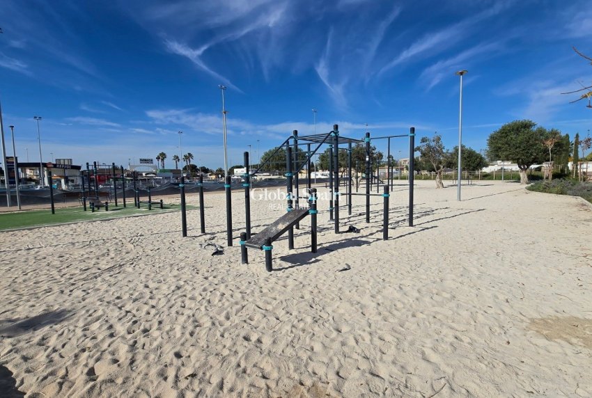 Revente - VILLA -
TORREVIEJA - El Chaparal