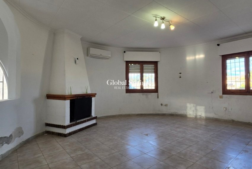 Revente - VILLA -
TORREVIEJA - El Chaparal