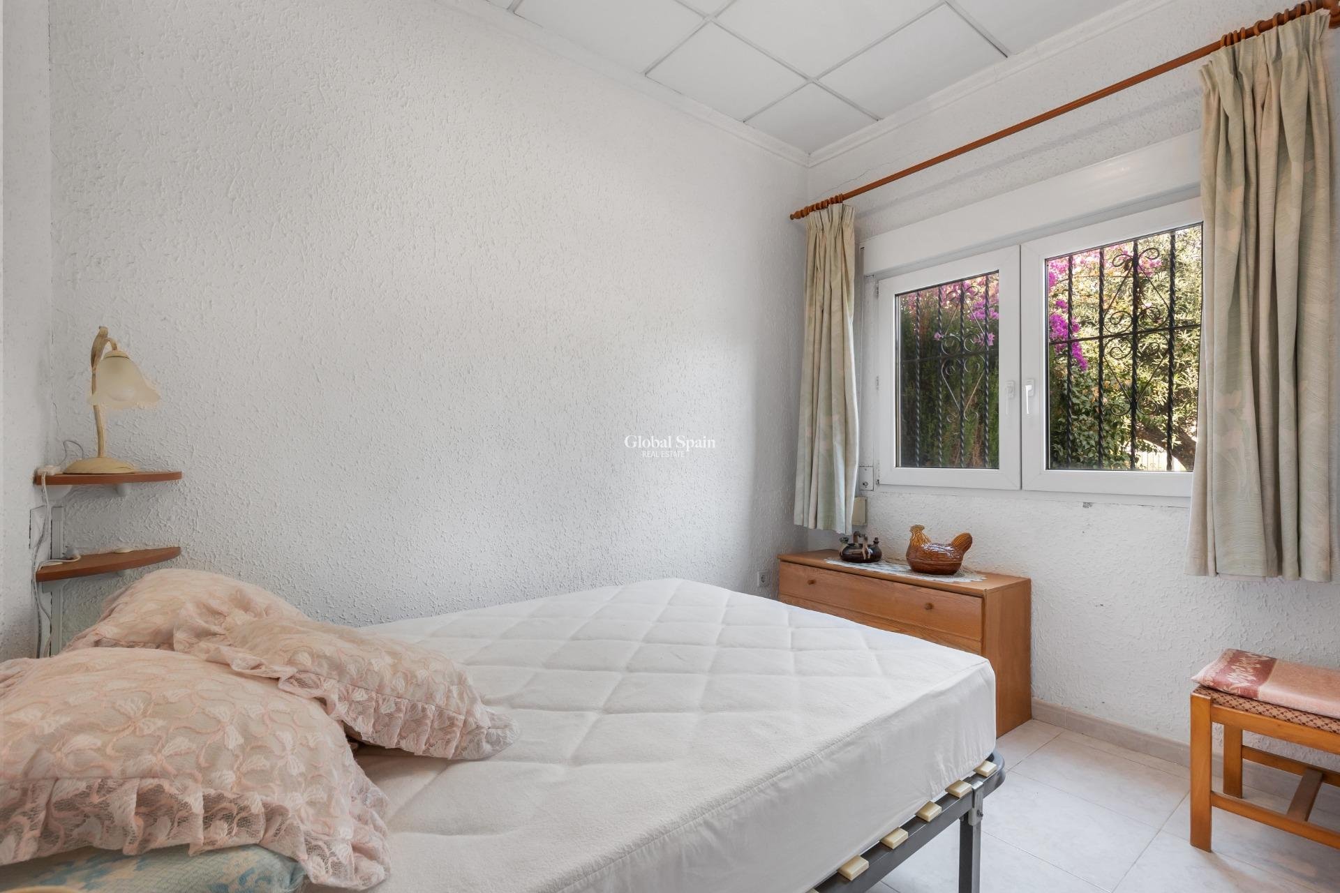 Revente - VILLA -
TORREVIEJA - El chaparral