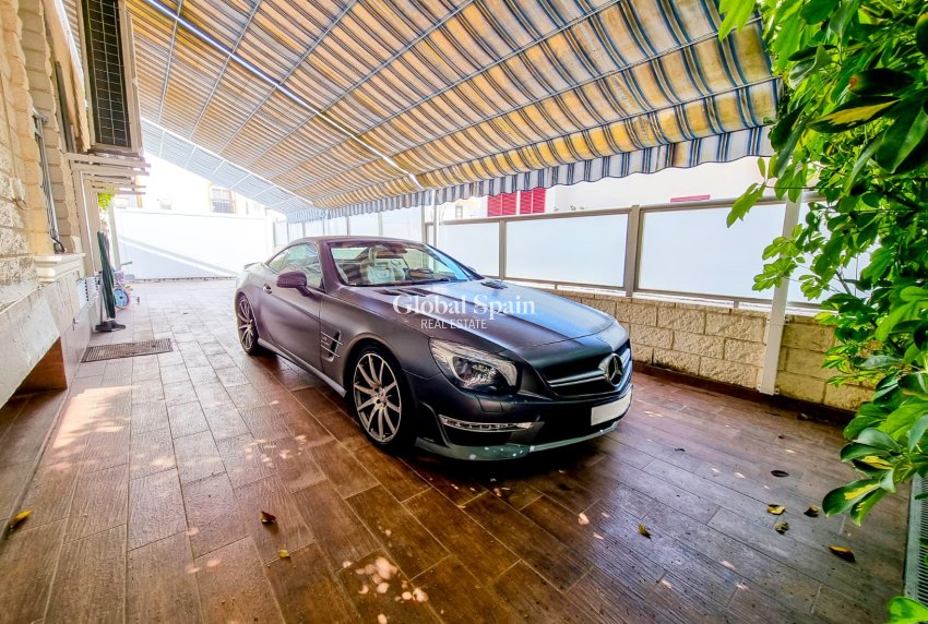 Revente - VILLA -
TORREVIEJA - La Mata