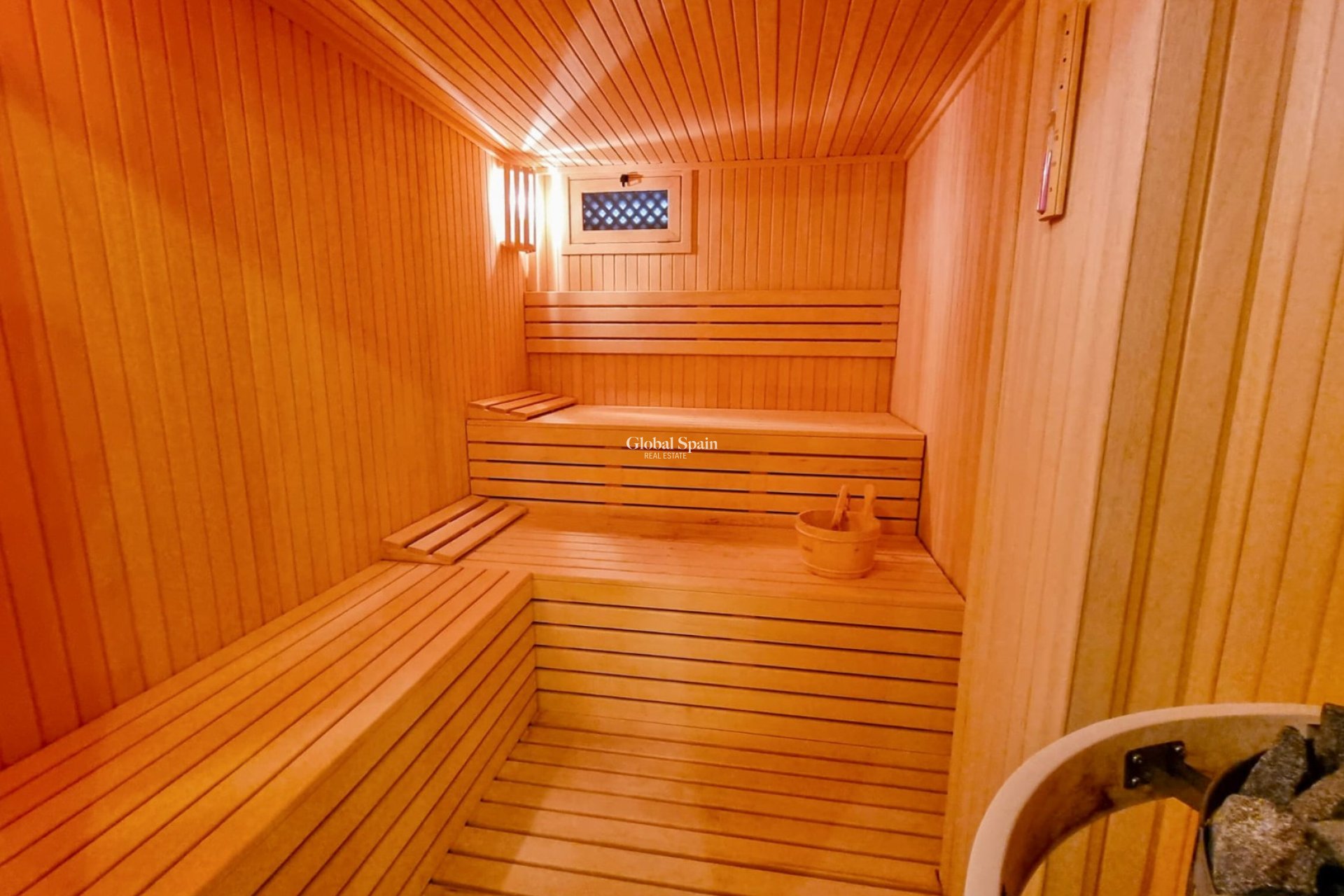 Revente - VILLA -
TORREVIEJA - La Mata