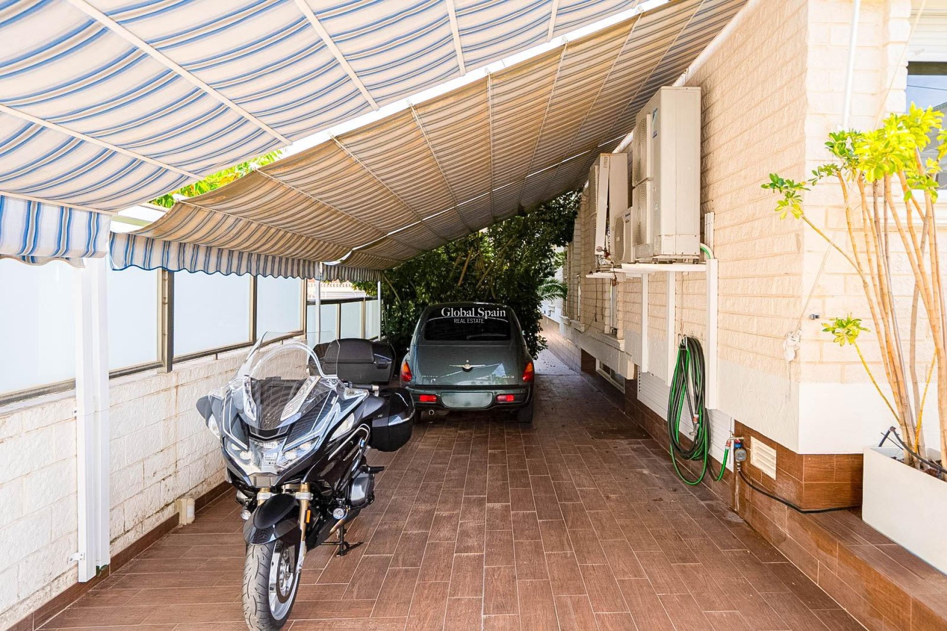 Revente - VILLA -
TORREVIEJA - La Mata