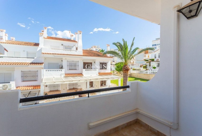 Revente - VILLA -
TORREVIEJA - La Mata