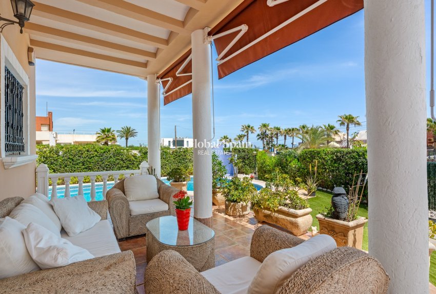 Revente - VILLA -
TORREVIEJA - La Mata