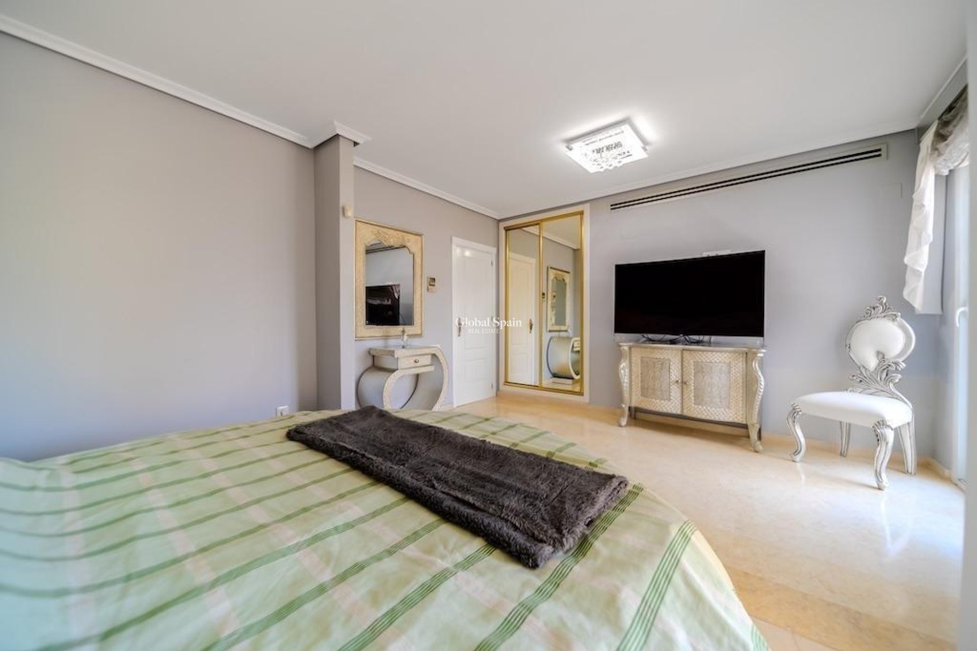 Revente - VILLA -
TORREVIEJA - La Mata