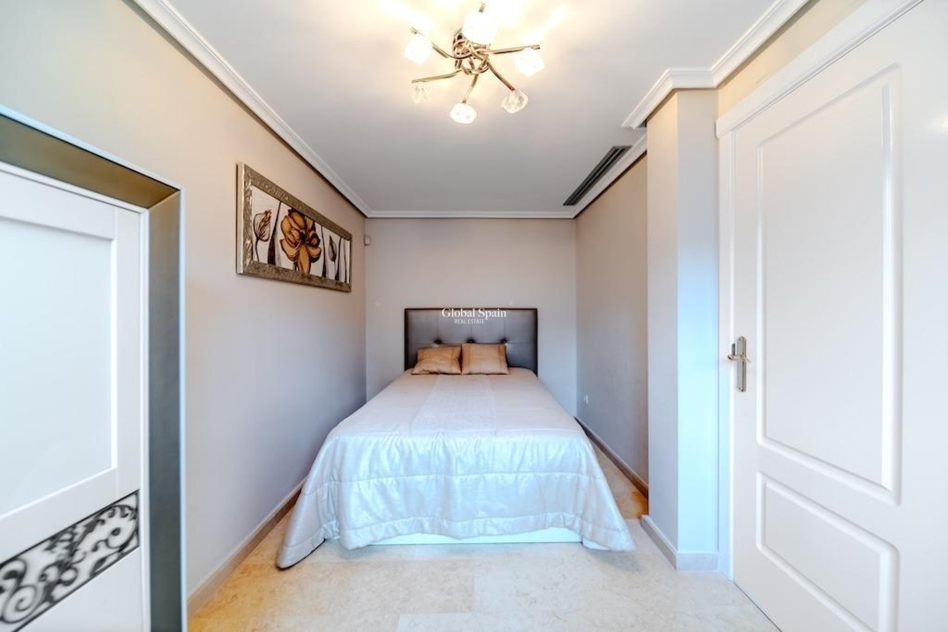 Revente - VILLA -
TORREVIEJA - La Mata
