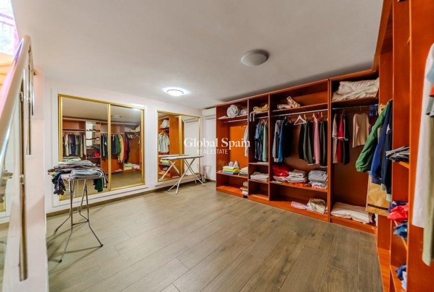 Revente - VILLA -
TORREVIEJA - La Mata