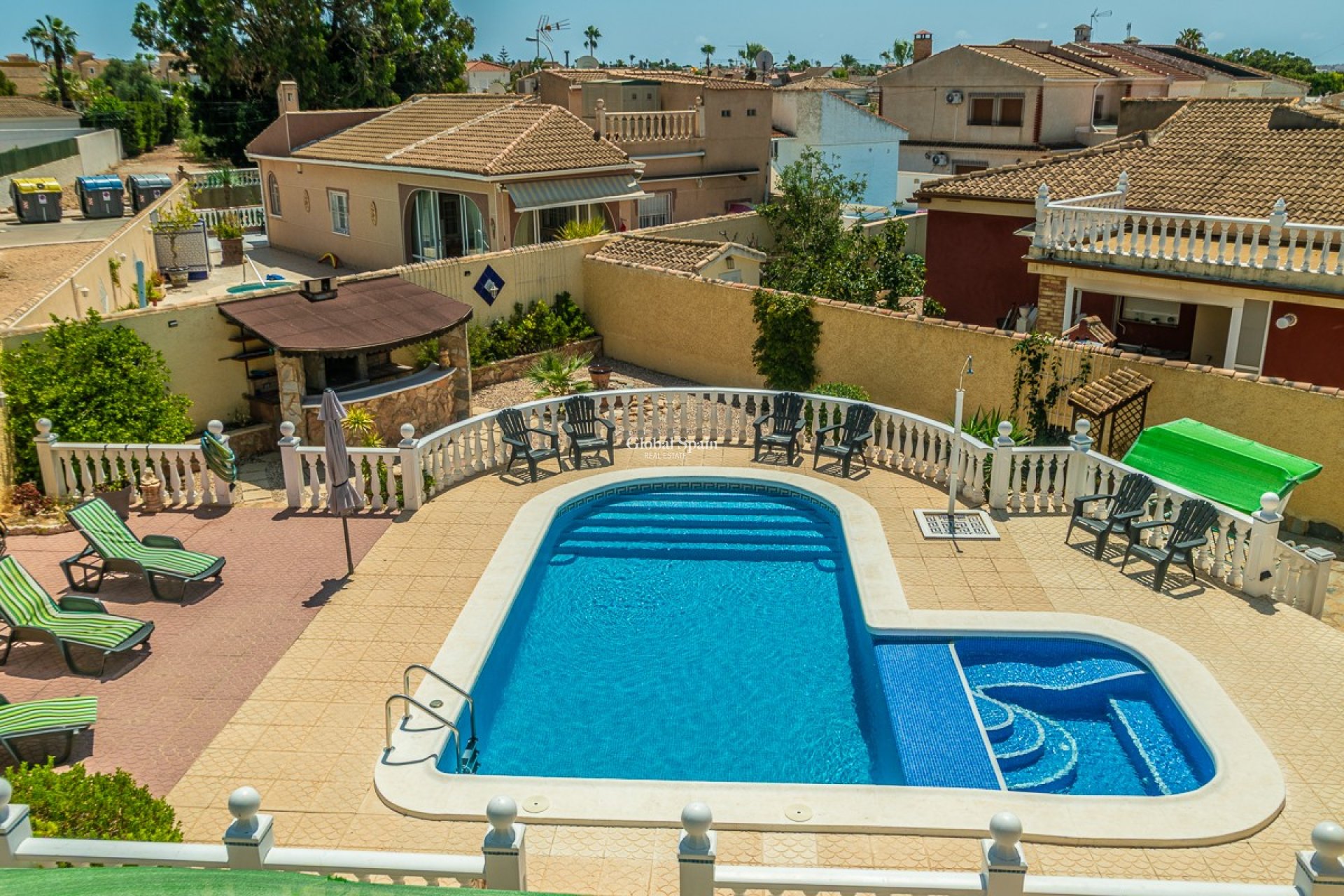Revente - Villa -
TORREVIEJA - La Siesta