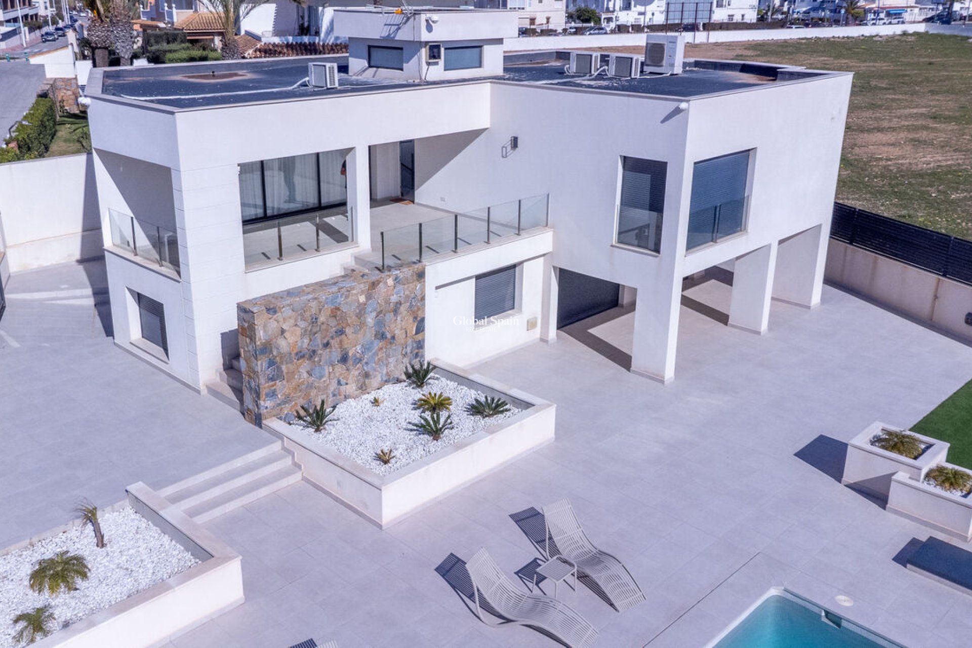 Revente - VILLA -
TORREVIEJA - La Valeta