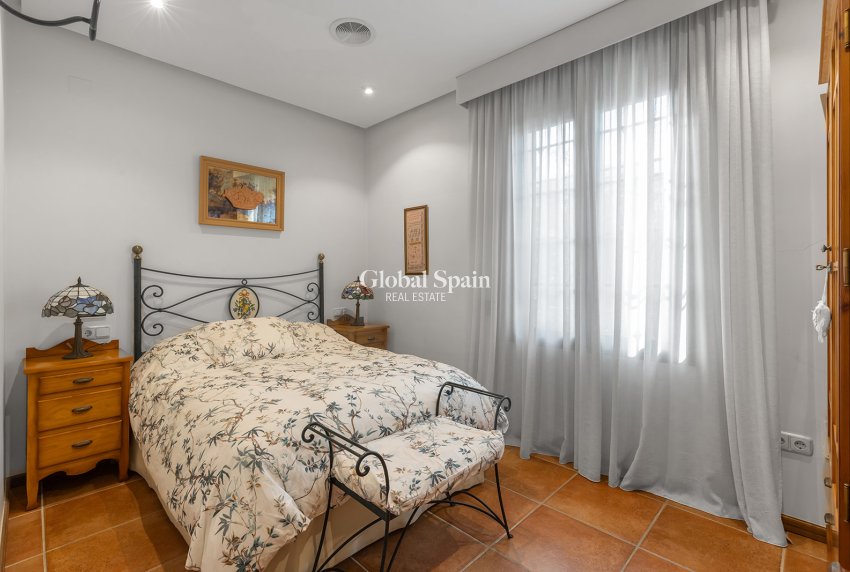 Revente - Villa -
TORREVIEJA - La Veleta