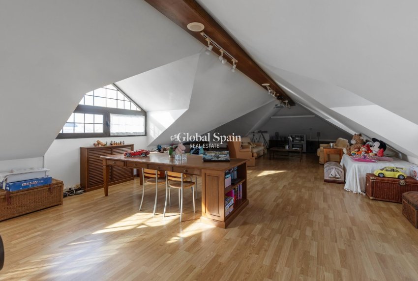 Revente - Villa -
TORREVIEJA - La Veleta