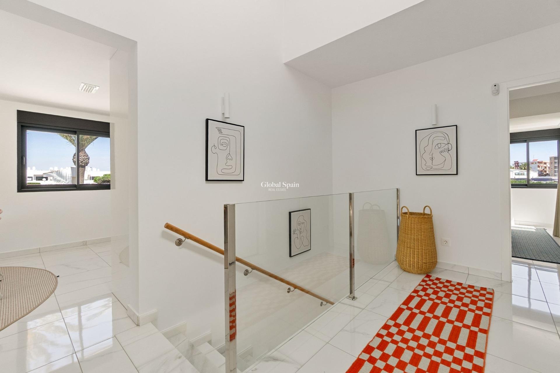 Revente - VILLA -
TORREVIEJA - La Veleta