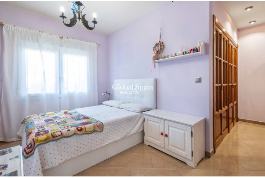 Revente - Villa -
TORREVIEJA - LOS BALCONES - LOS ALTOS