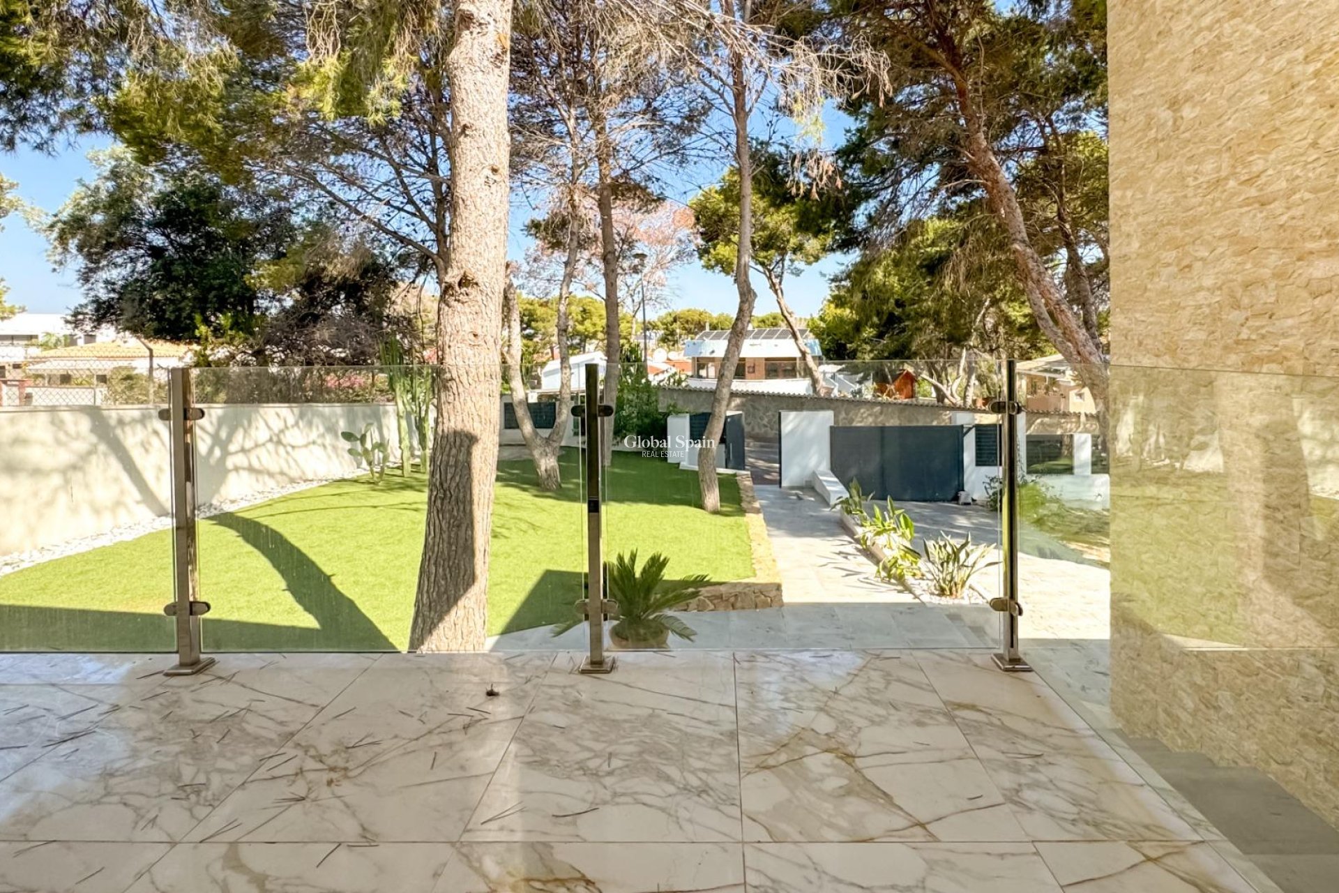 Revente - VILLA -
TORREVIEJA - LOS BALCONES - LOS ALTOS