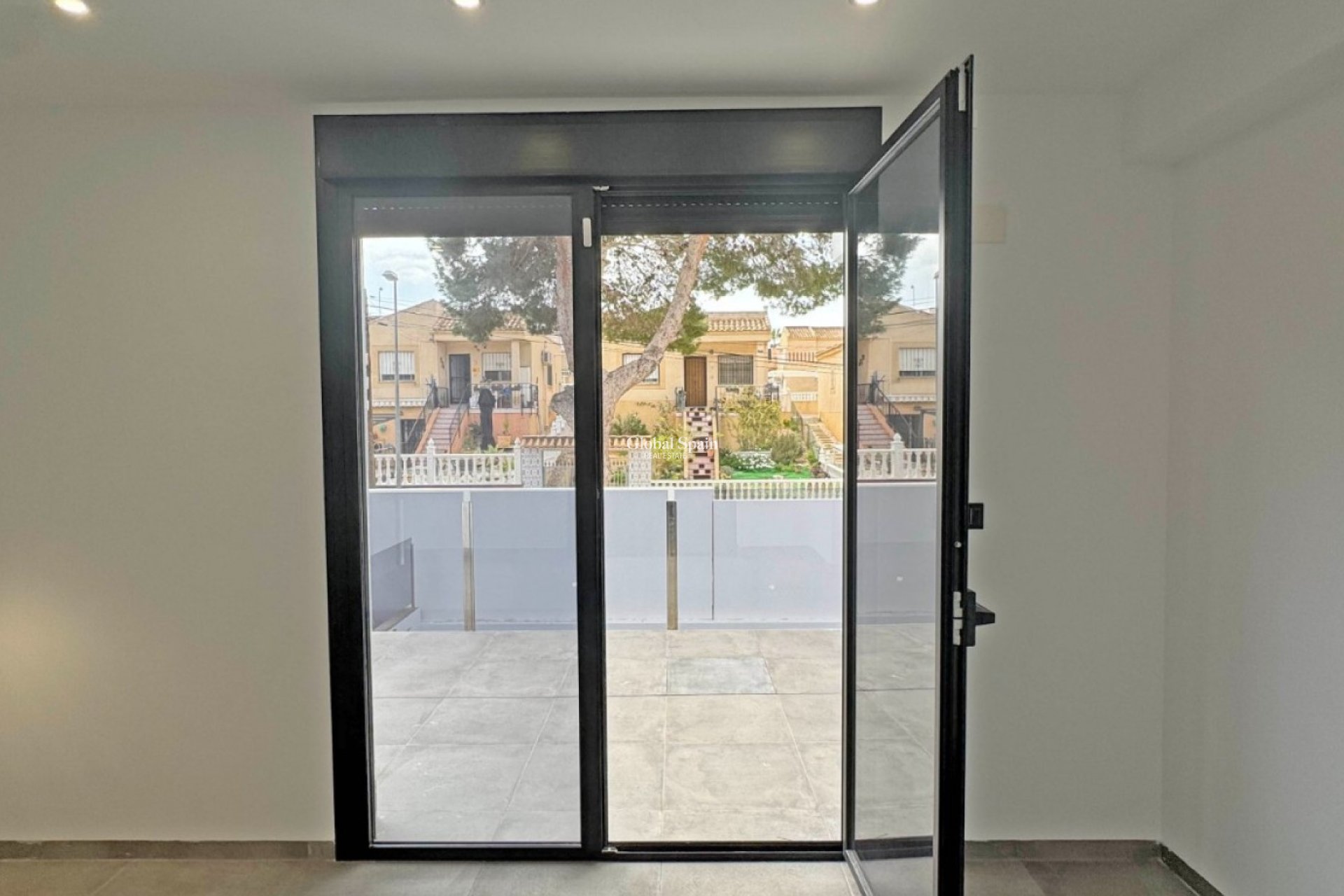 Revente - VILLA -
TORREVIEJA - LOS BALCONES - LOS ALTOS