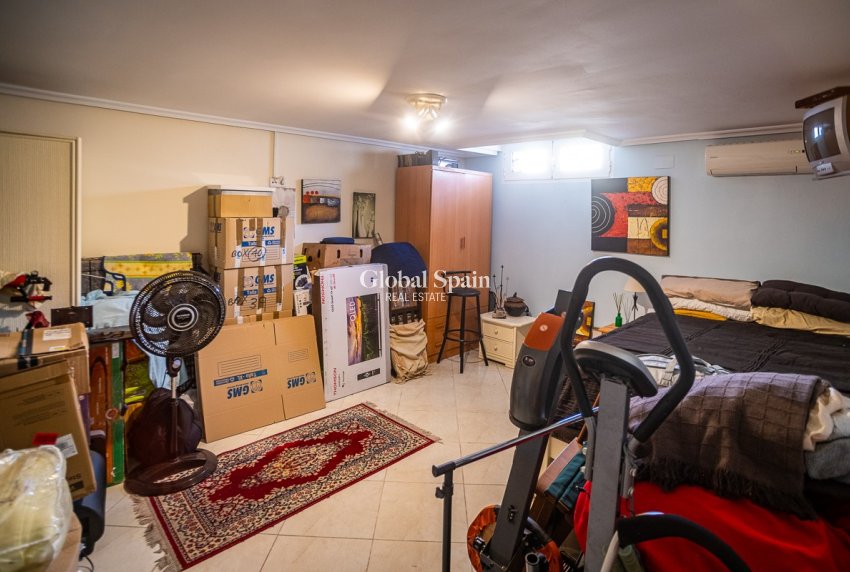 Revente - VILLA -
TORREVIEJA - LOS BALCONES - LOS ALTOS