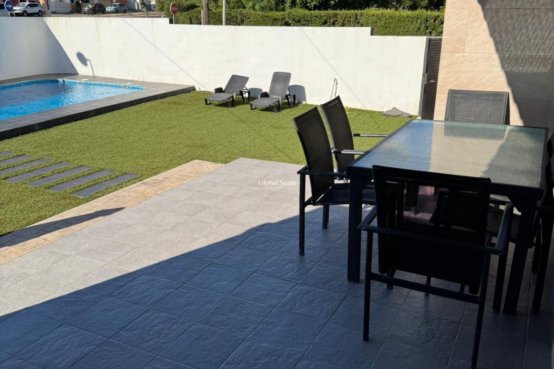 Revente - VILLA -
TORREVIEJA - LOS BALCONES - LOS ALTOS