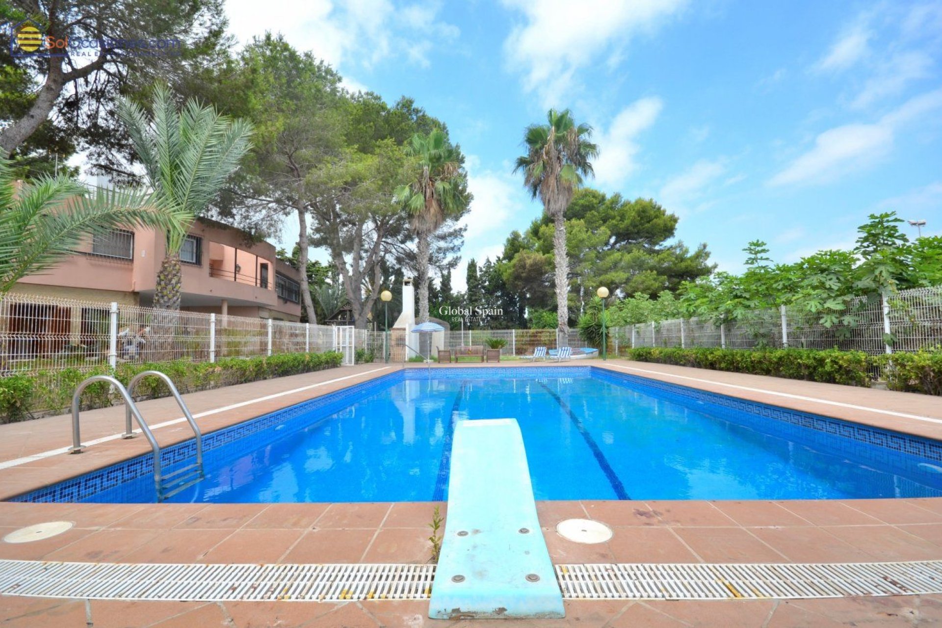 Revente - VILLA -
TORREVIEJA - LOS BALCONES - LOS ALTOS