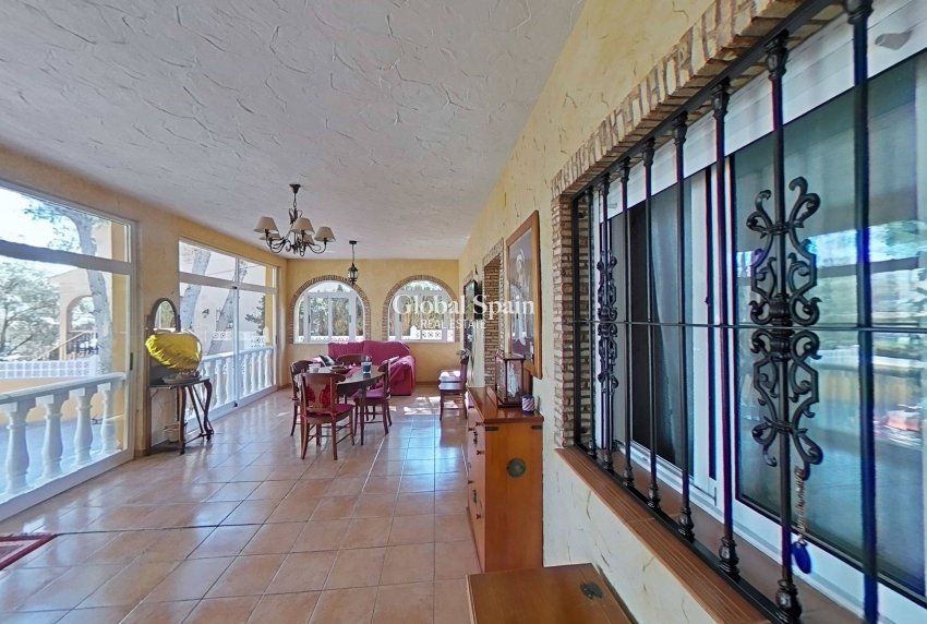 Revente - VILLA -
TORREVIEJA - LOS BALCONES - LOS ALTOS