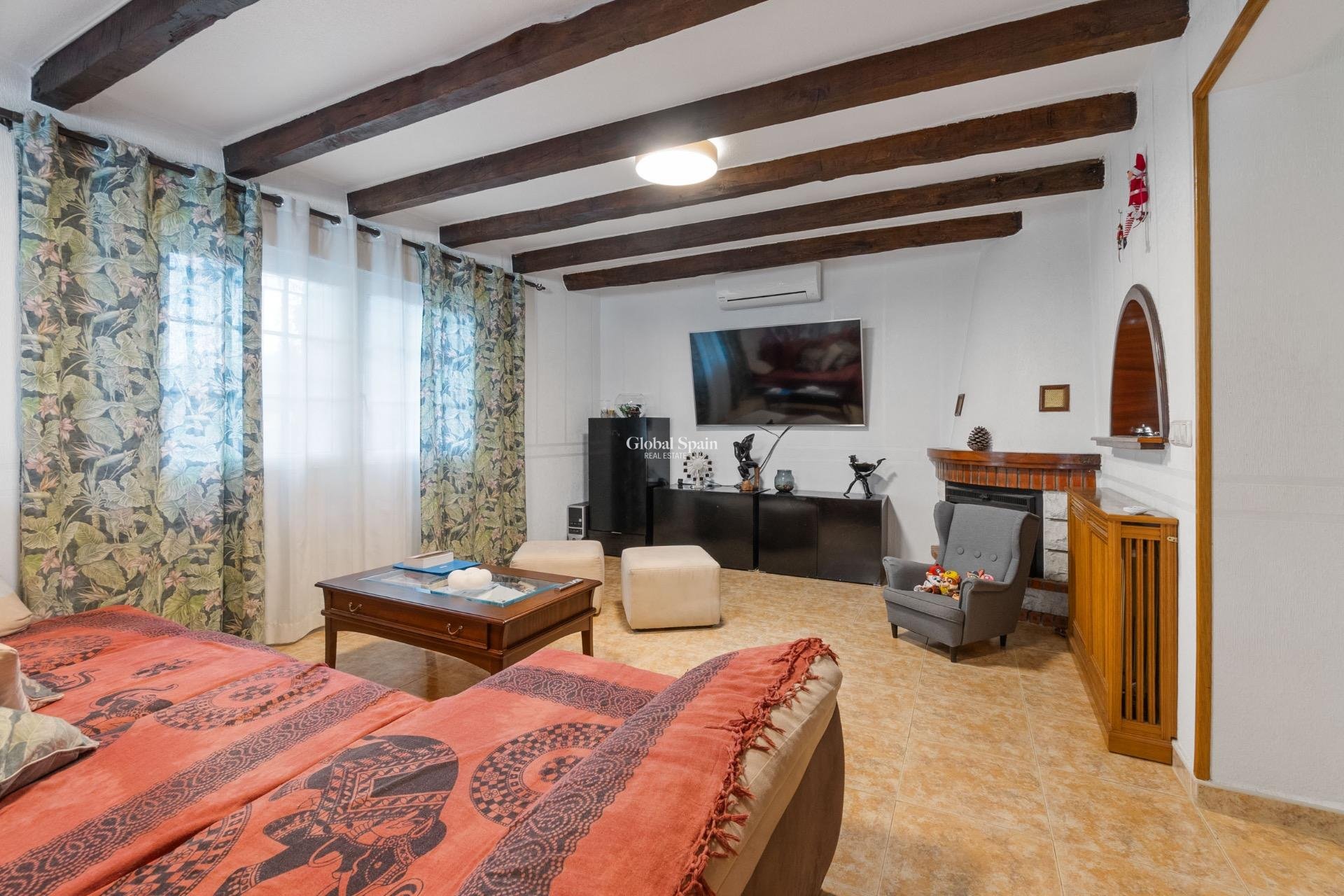 Revente - VILLA -
TORREVIEJA - LOS BALCONES - LOS ALTOS