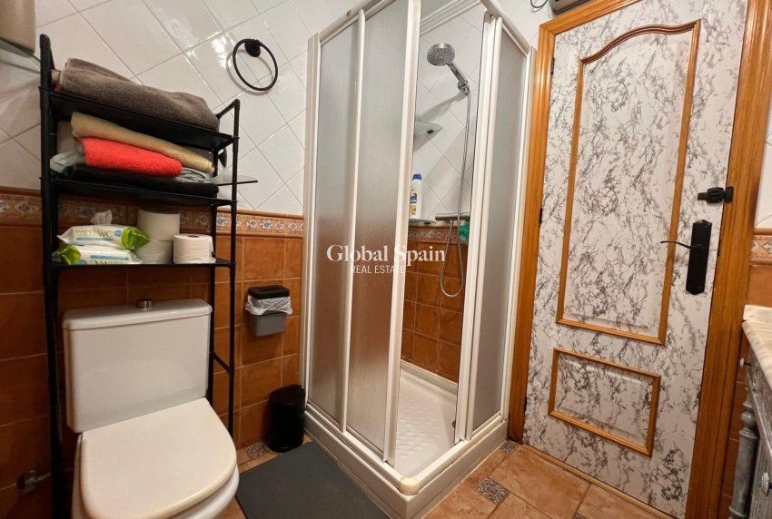 Revente - VILLA -
TORREVIEJA - LOS BALCONES - LOS ALTOS