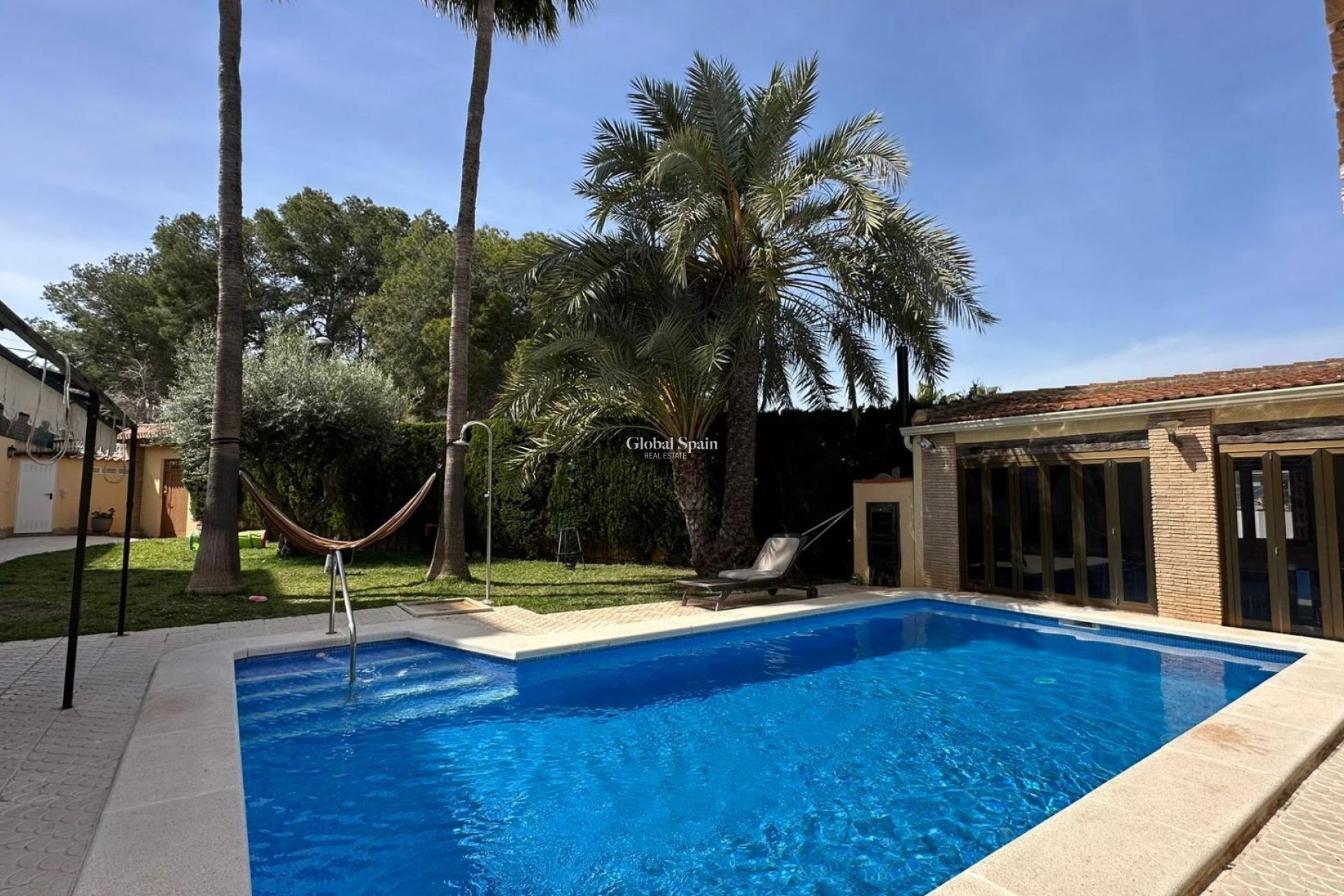 Revente - VILLA -
TORREVIEJA - LOS BALCONES - LOS ALTOS