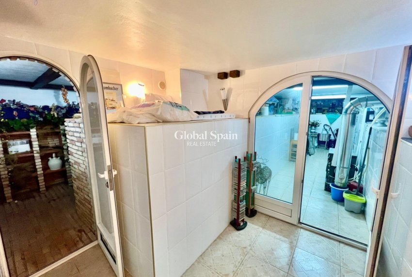 Revente - VILLA -
TORREVIEJA - LOS BALCONES - LOS ALTOS