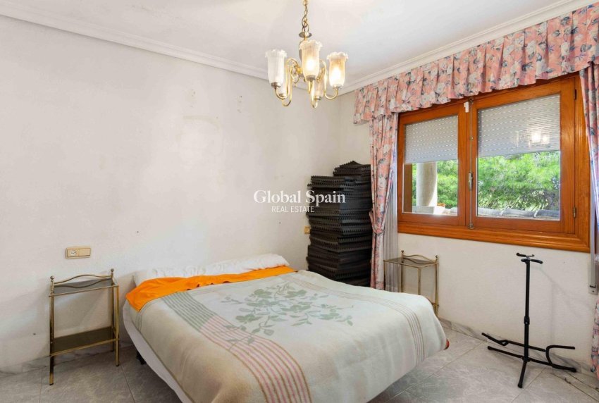 Revente - VILLA -
TORREVIEJA - LOS BALCONES - LOS ALTOS