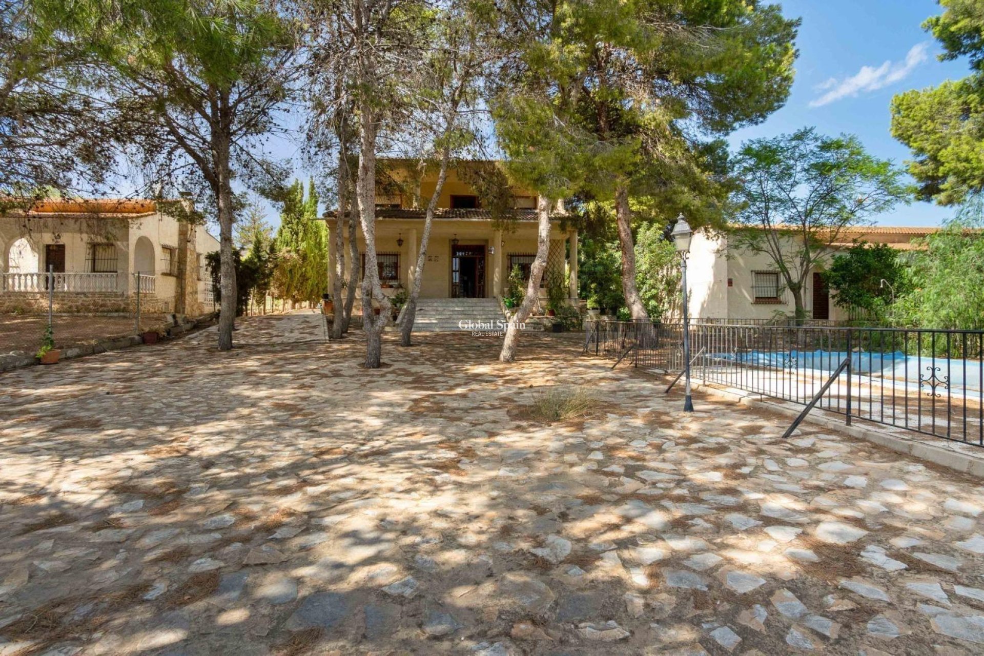 Revente - VILLA -
TORREVIEJA - LOS BALCONES - LOS ALTOS