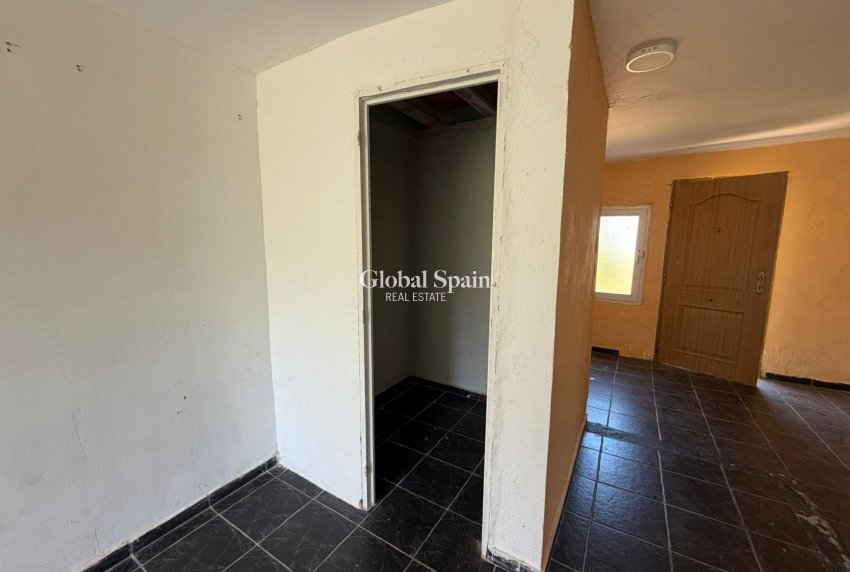 Revente - VILLA -
TORREVIEJA - LOS BALCONES - LOS ALTOS