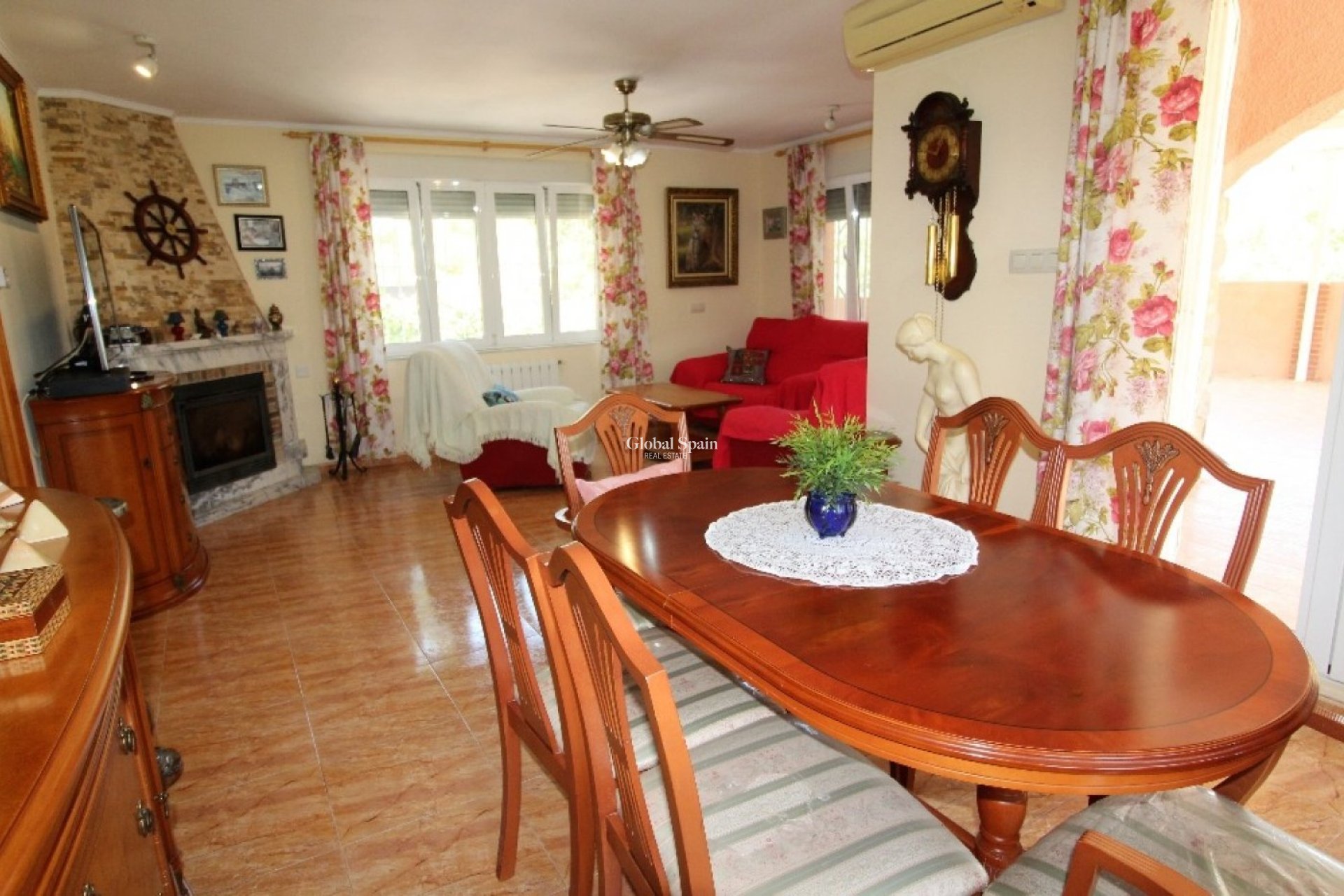 Revente - VILLA -
TORREVIEJA - LOS BALCONES - LOS ALTOS