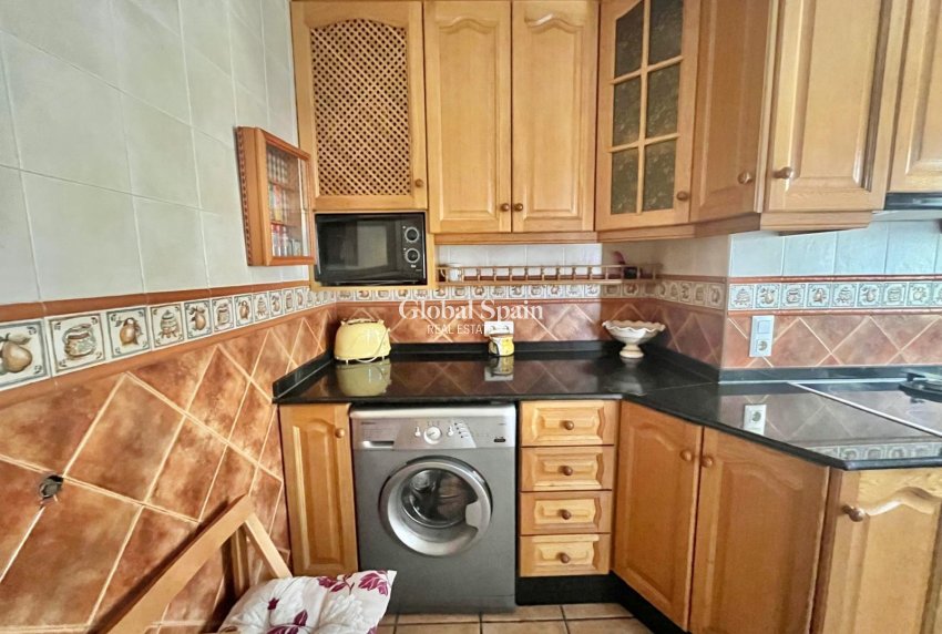 Revente - VILLA -
TORREVIEJA - LOS BALCONES - LOS ALTOS
