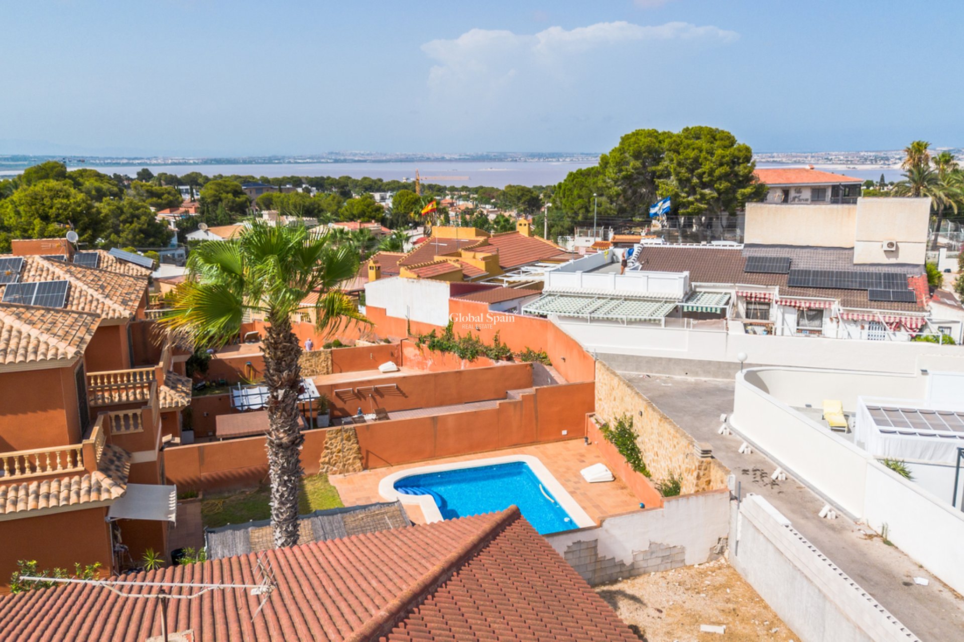 Revente - VILLA -
TORREVIEJA - LOS BALCONES - LOS ALTOS