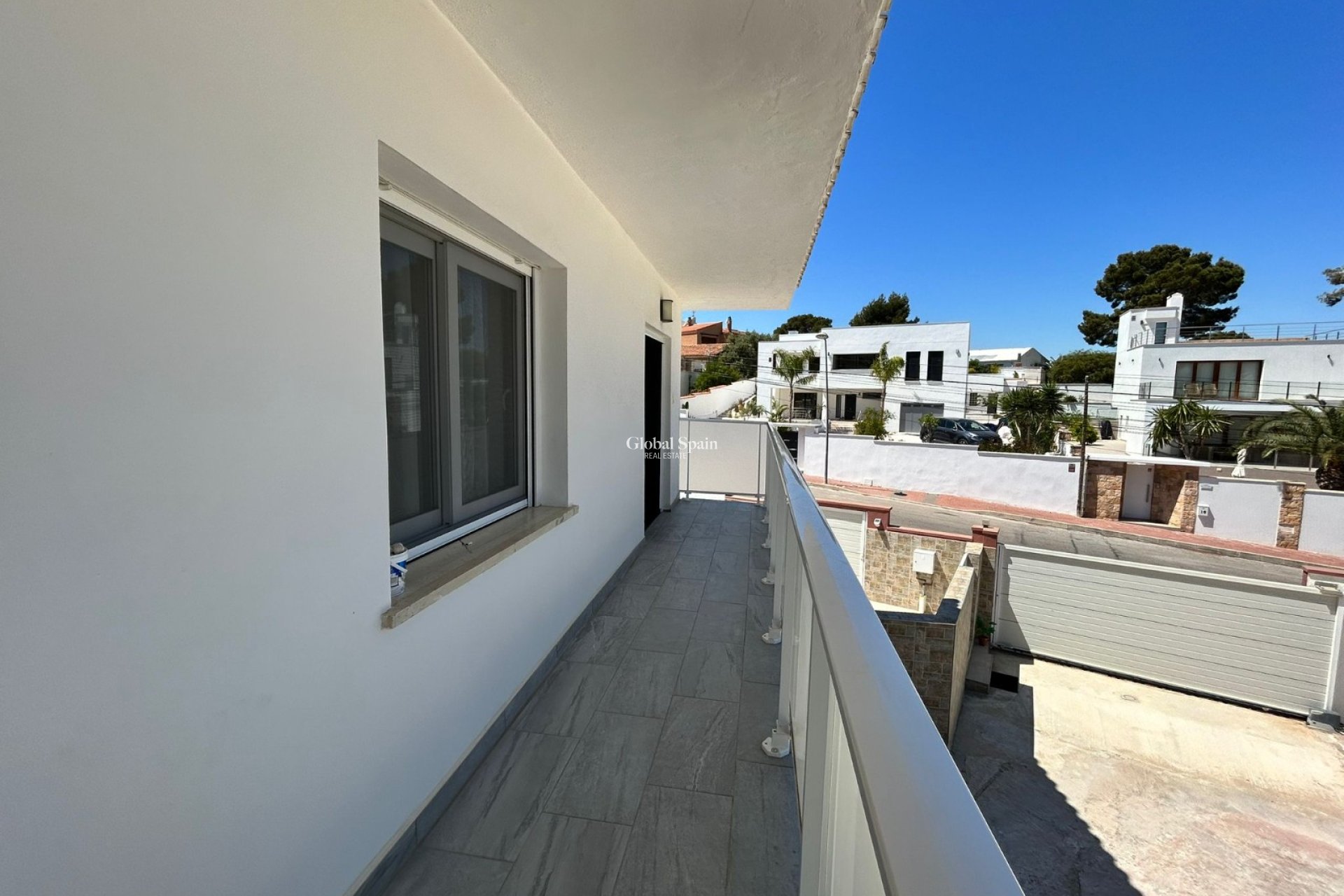 Revente - VILLA -
TORREVIEJA - LOS BALCONES - LOS ALTOS