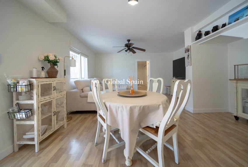 Revente - Villa -
TORREVIEJA - LOS BALCONES - LOS ALTOS