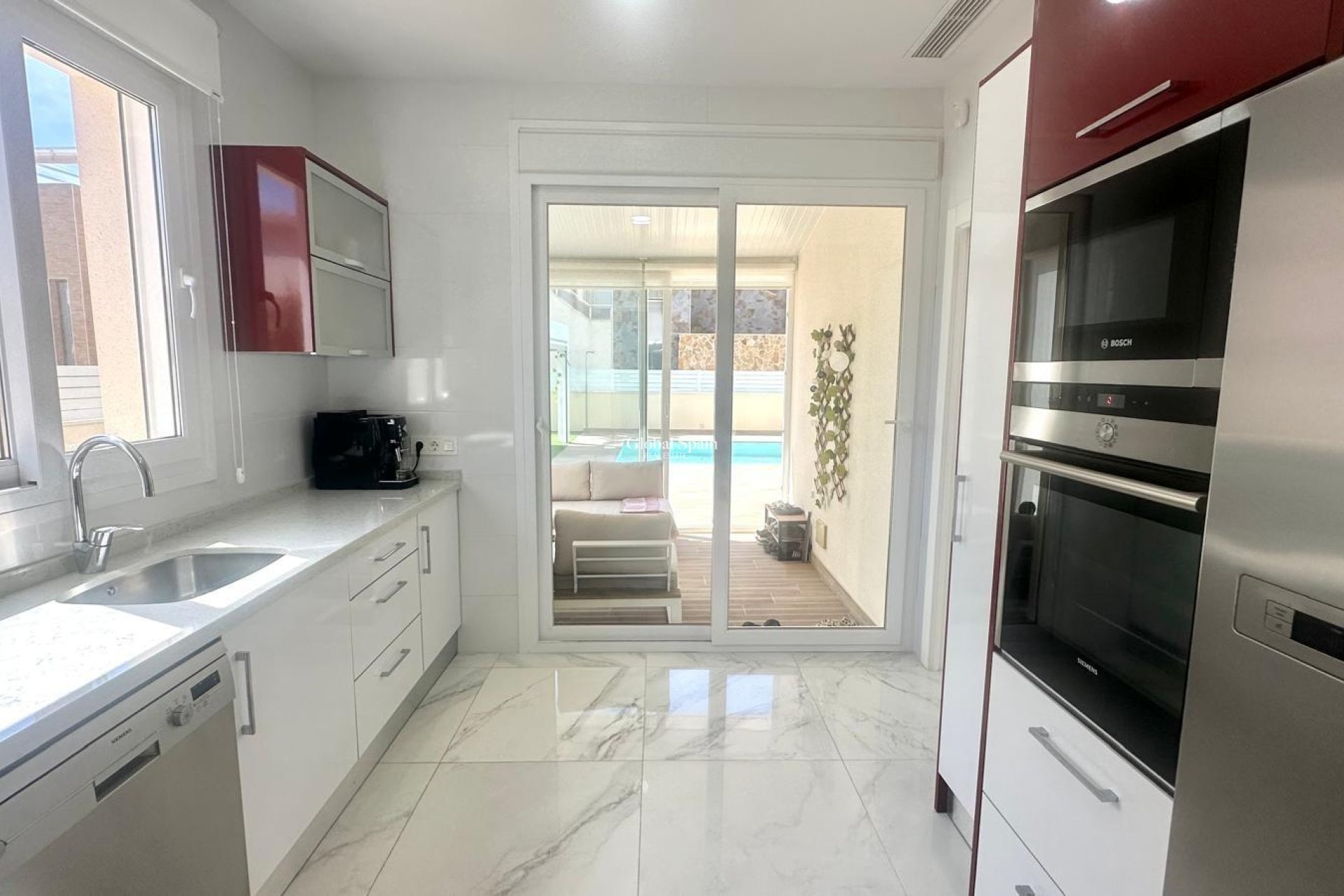 Revente - VILLA -
TORREVIEJA - Miramar - Torre Del Moro