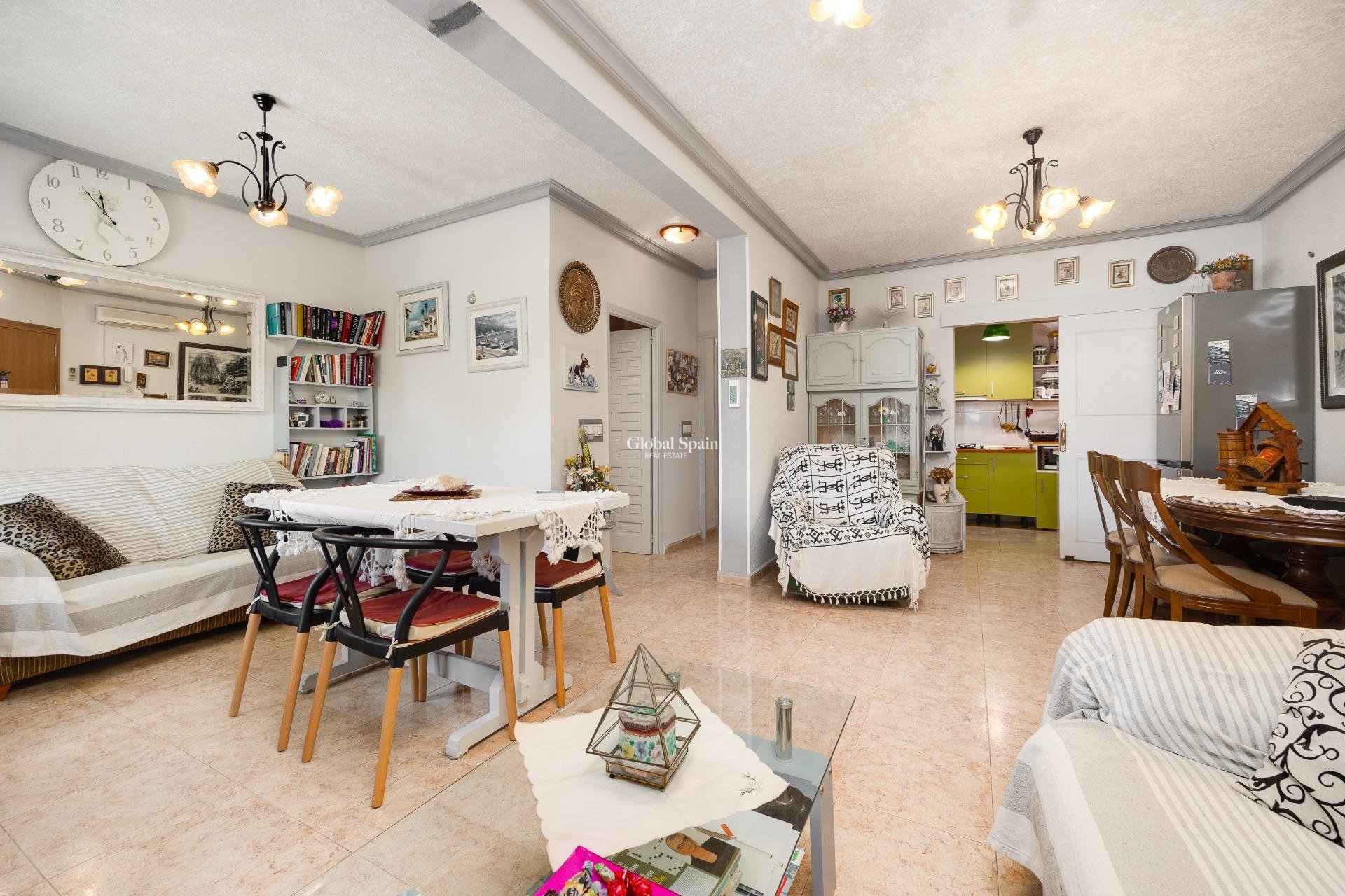 Revente - VILLA -
TORREVIEJA - Playa de los Locos