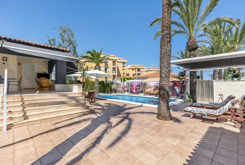 Revente - Villa -
TORREVIEJA - Rocio del Mar