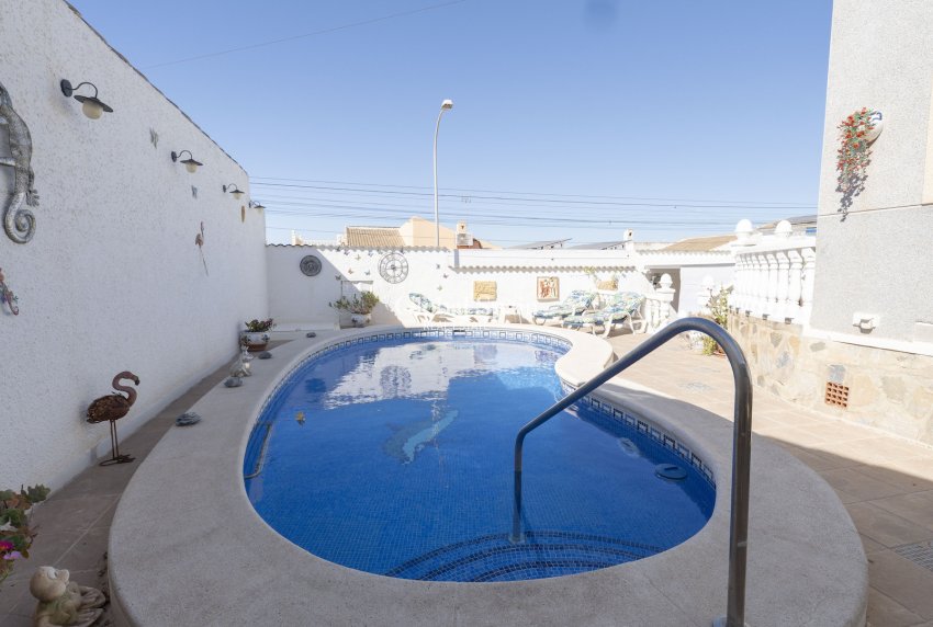 Revente - Villa -
TORREVIEJA - San Luis