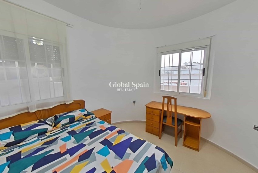 Revente - VILLA -
TORREVIEJA - San Luis