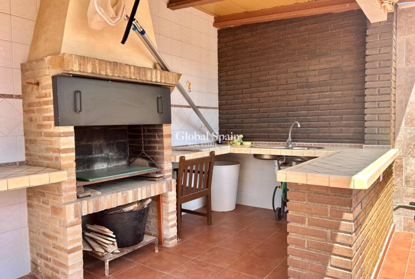 Revente - VILLA -
TORREVIEJA - San Luis