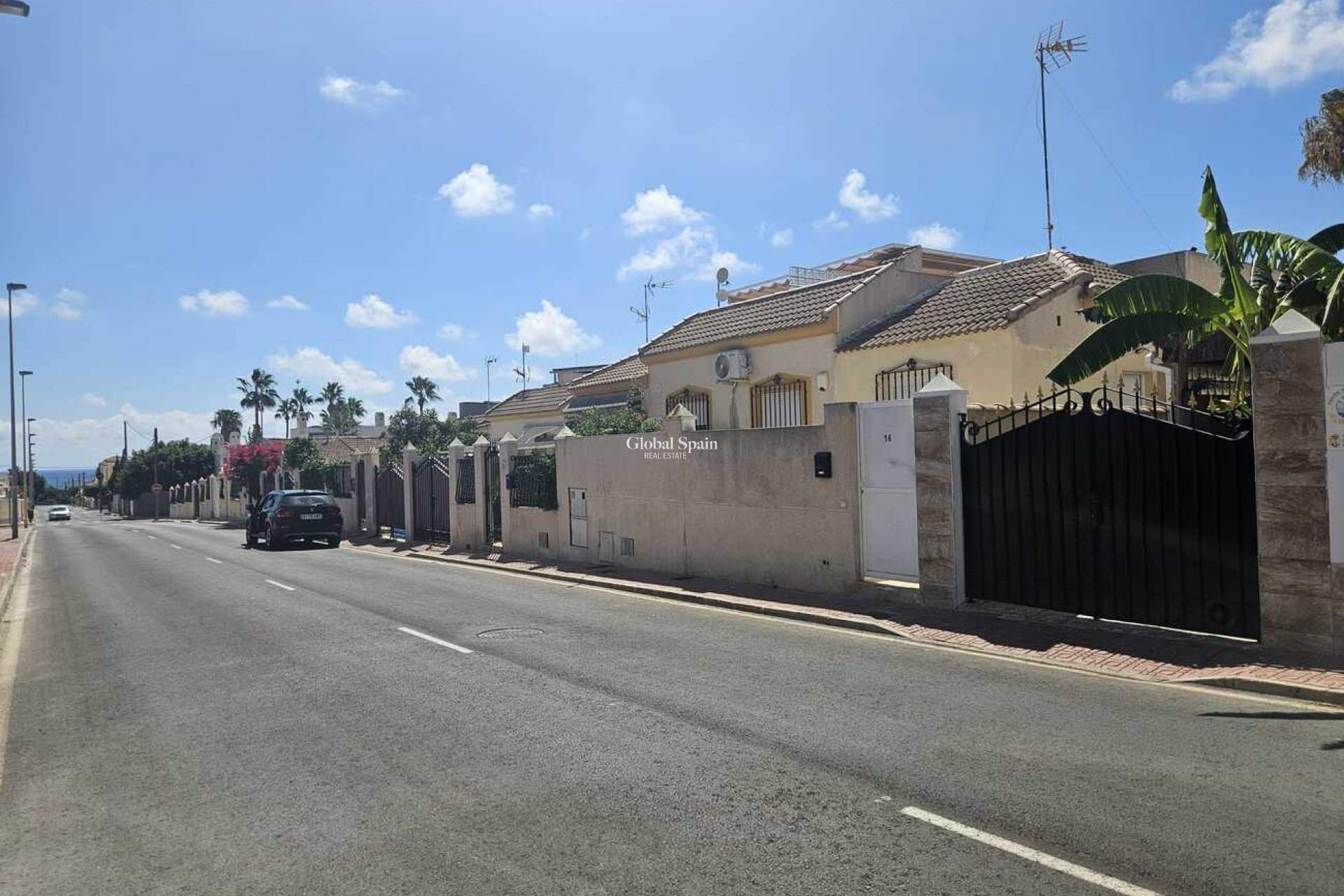 Revente - VILLA -
TORREVIEJA - Torre del Moro