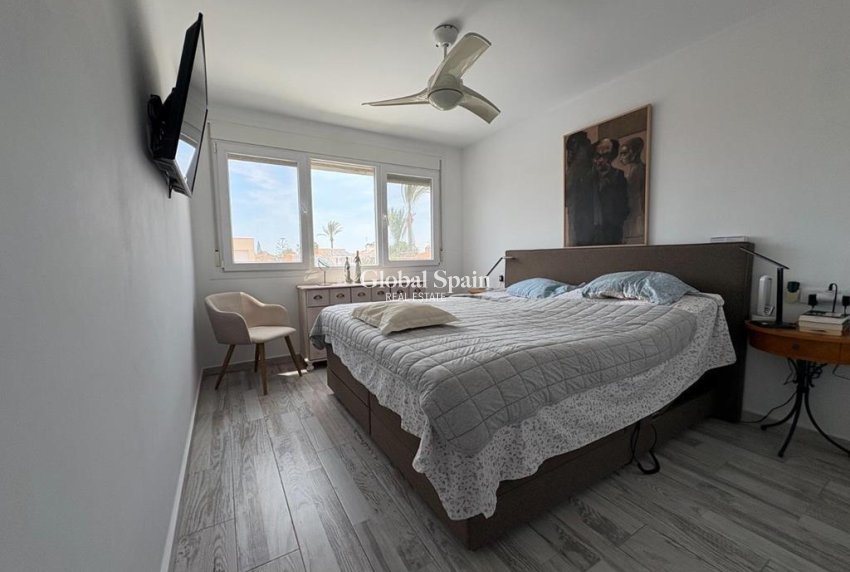 Revente - VILLA -
TORREVIEJA - Torreta Florida