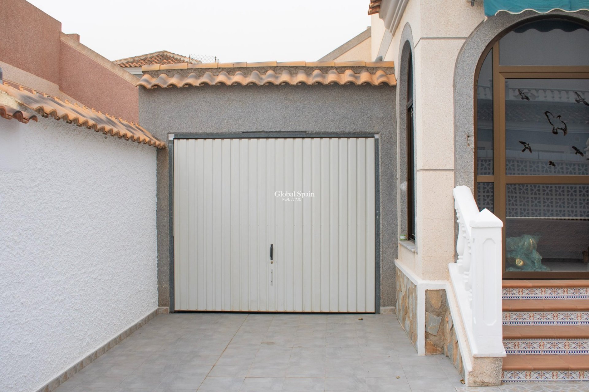 Revente - VILLA -
TORREVIEJA - Torrevieja