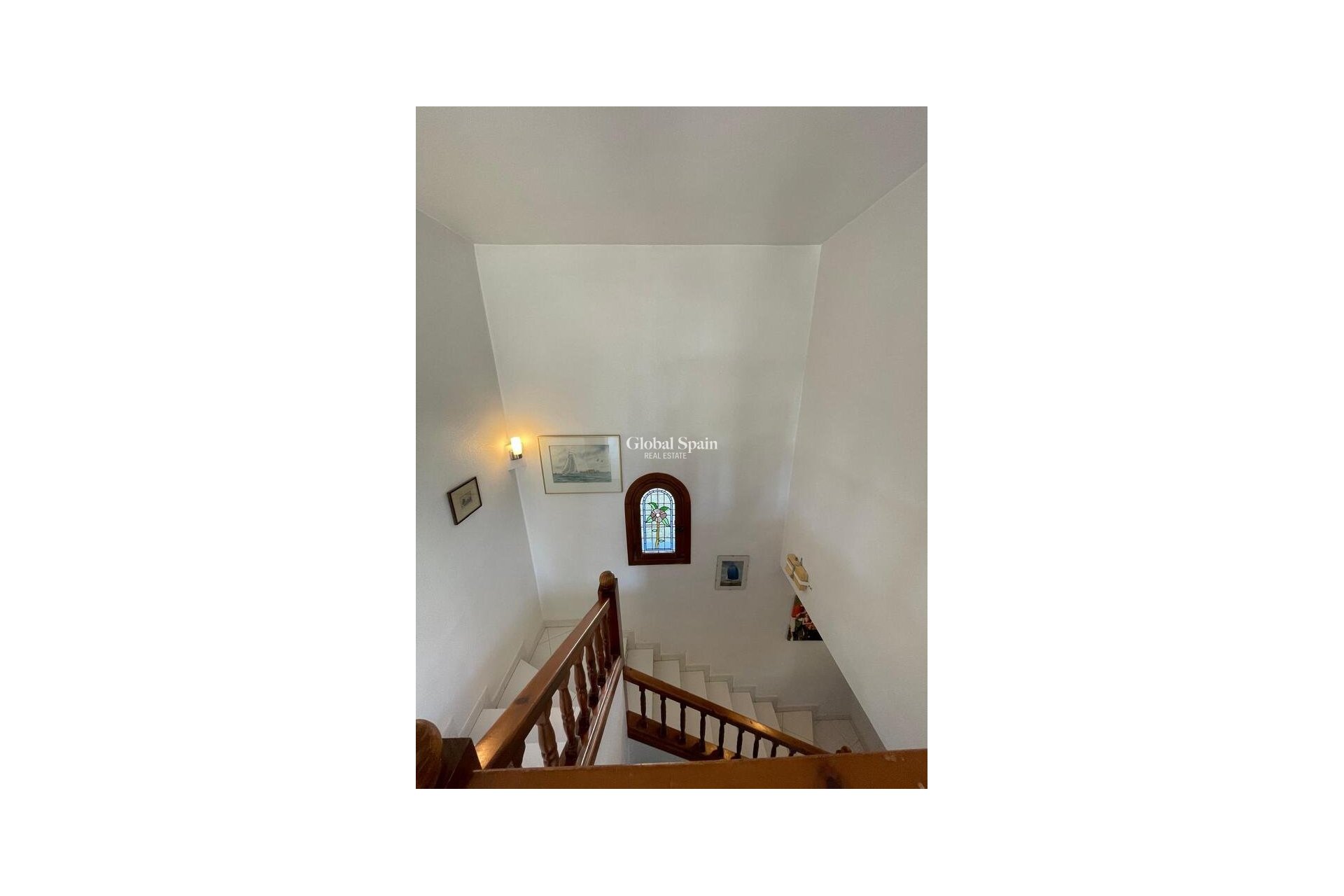 Revente - VILLA -
VILLAMARTÍN - Costa Blanca