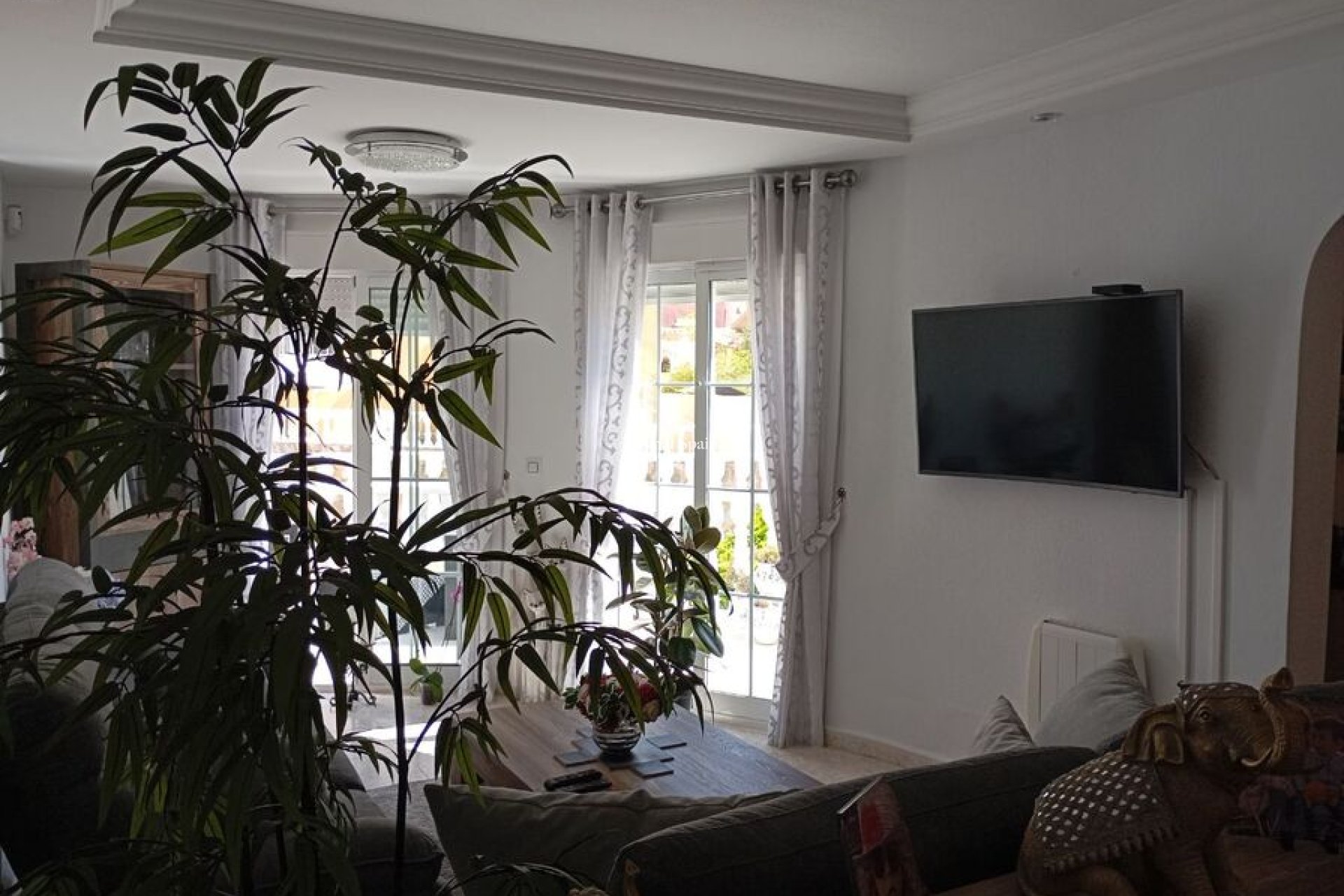 Revente - VILLA -
VILLAMARTÍN - Costa Blanca